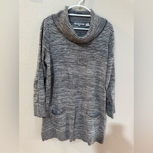 EUC eight eight eight brand Tunic, Striped Gray Sweater with Cowl Neck, size XL